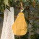 Doudou "Poire" en coton bio - Myum - The veggy toys