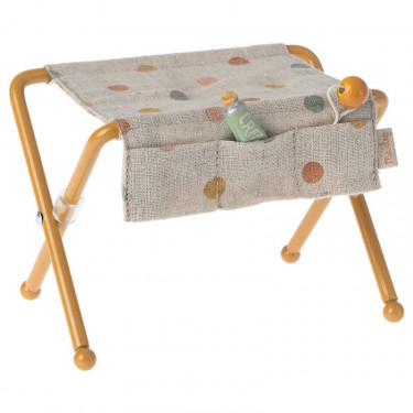 Table à langer pour bébé souris Maileg - jaune moutarde